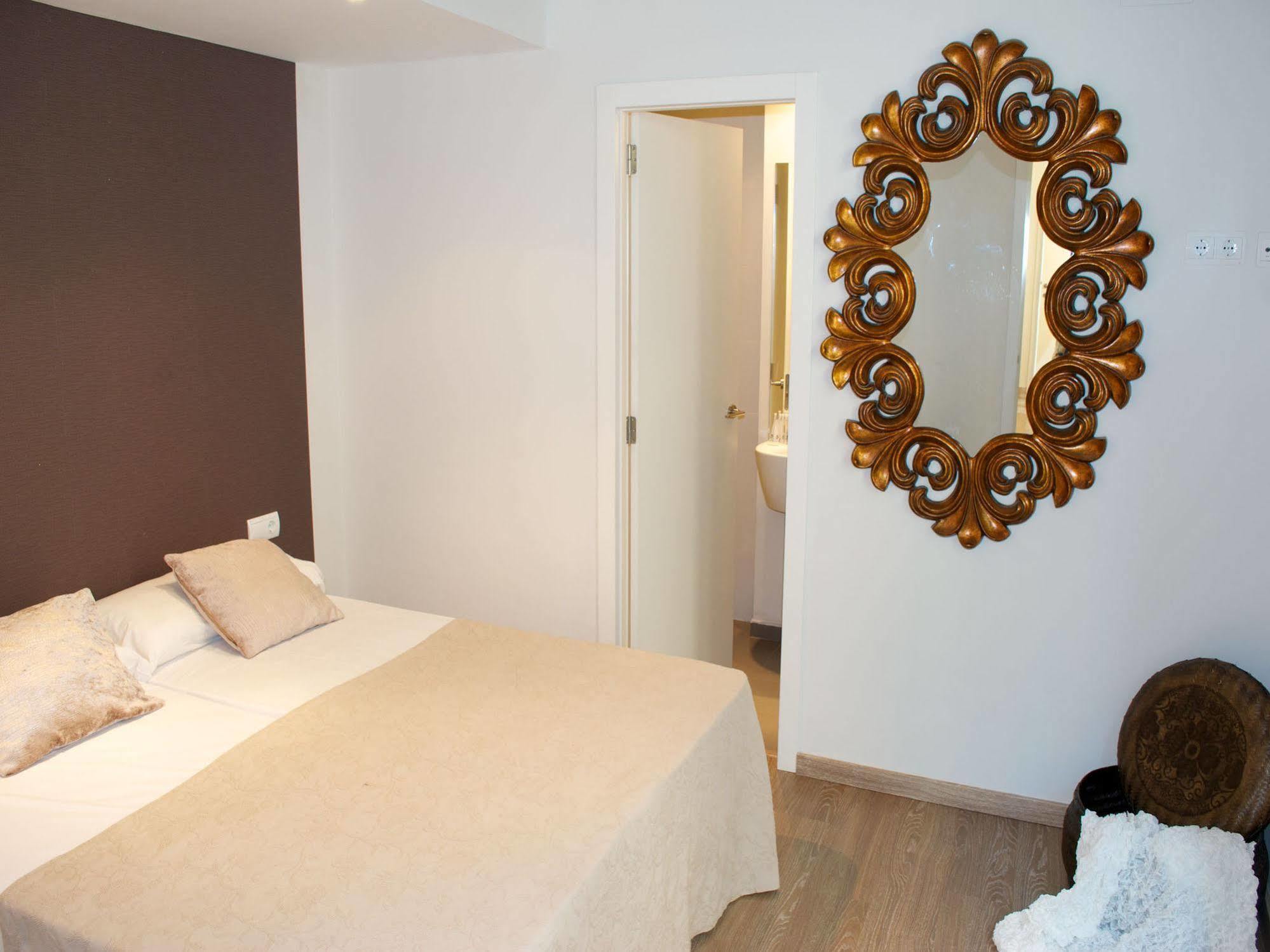 Kirei Apartment Sombrereria Valencia Exteriör bild