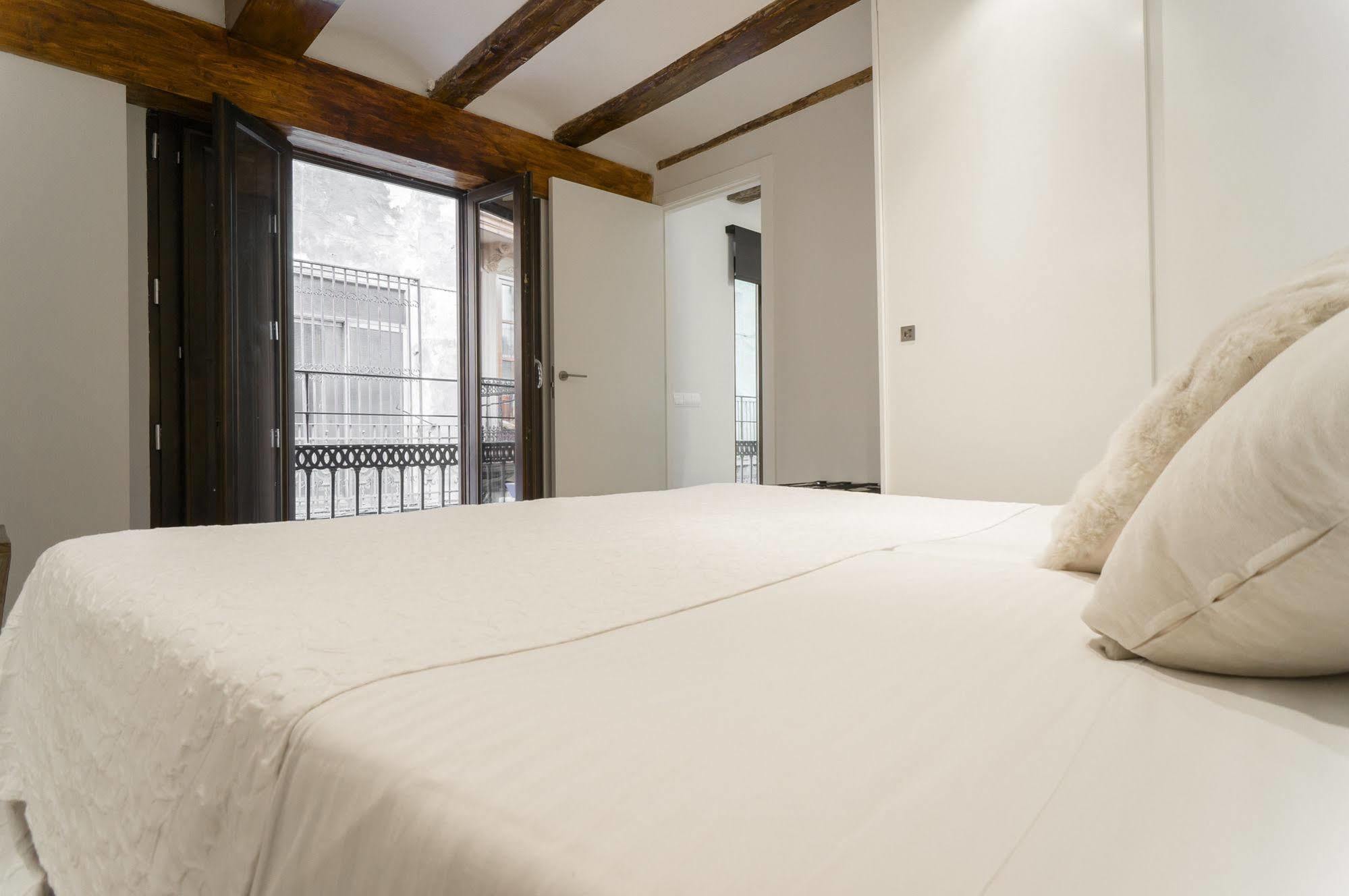 Kirei Apartment Sombrereria Valencia Exteriör bild